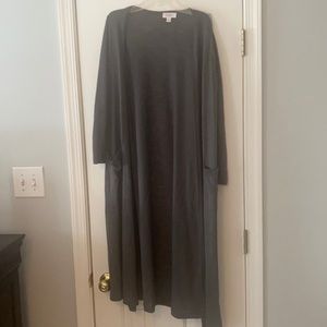 Lullaroe Sarah, XS.  Dark gray